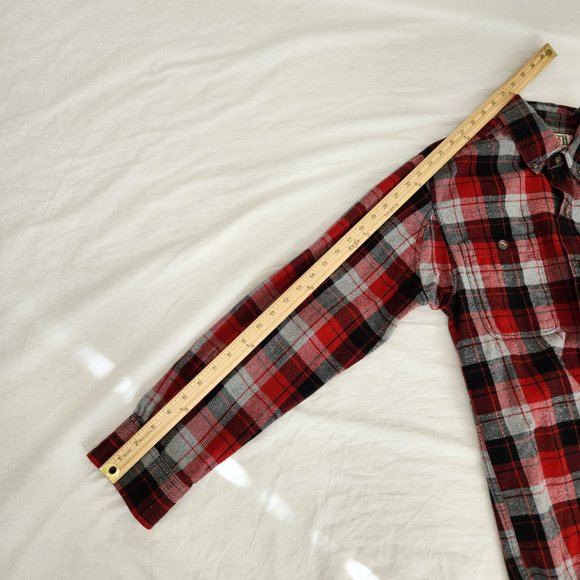 DULUTH Red Gray Plaid Free Swingin' Flannel Trim Fit Shirt Size S LIKE NEW! - Picture 16 of 16